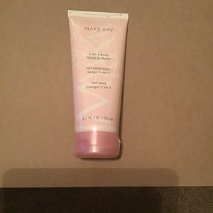 2-in-1 body wash and shave